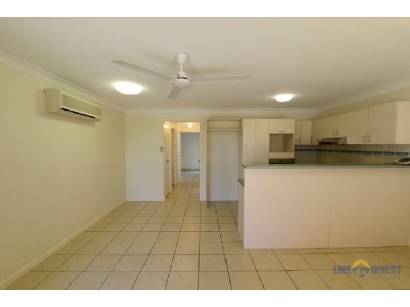 361 Ross River Road, Cranbrook QLD 4814