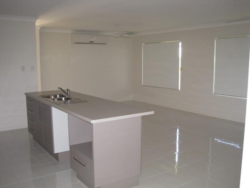 Bohle Plains QLD 4817