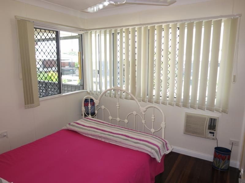 24 Hutchins Street, Heatley QLD 4814