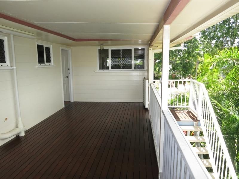 24 Hutchins Street, Heatley QLD 4814