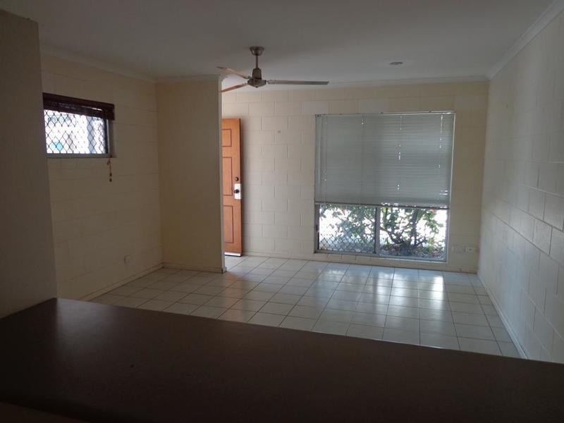 2/58 Cook Street, North Ward QLD 4810