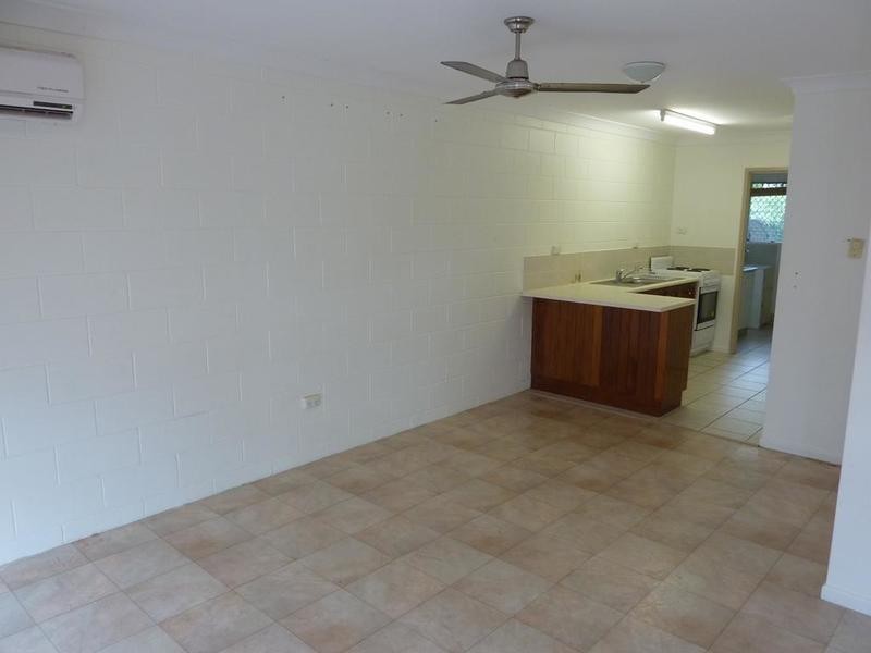 10/16 Benson Street, Rosslea QLD 4812