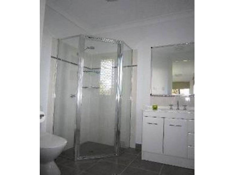 10 Skylark Place, Kelso QLD 4815