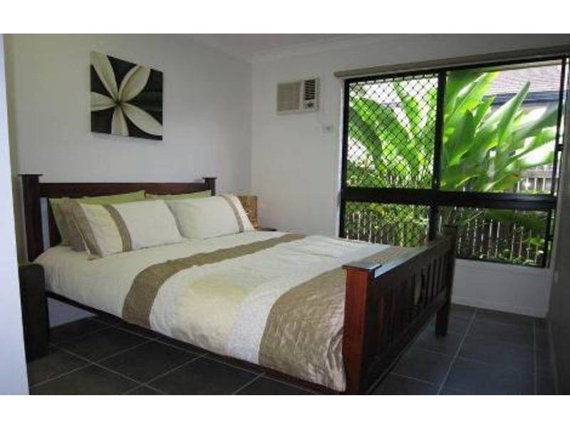 10 Skylark Place, Kelso QLD 4815