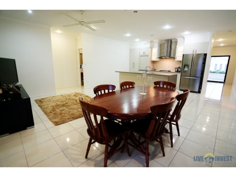 2 Sykes Close, Burdell QLD 4818