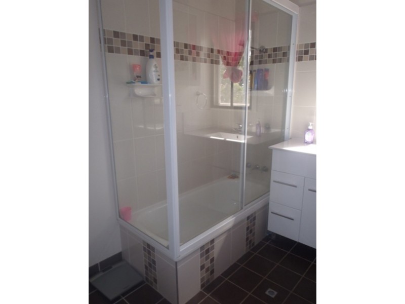 86 First Avenue, Railway Estate QLD 4810