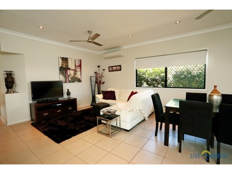 7 Batiki Circuit, Burdell QLD 4818
