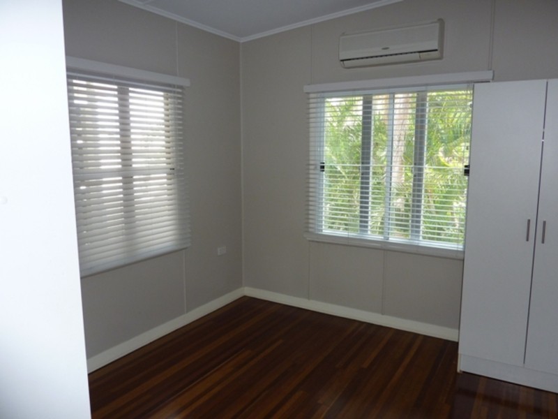 Rowes Bay QLD 4810