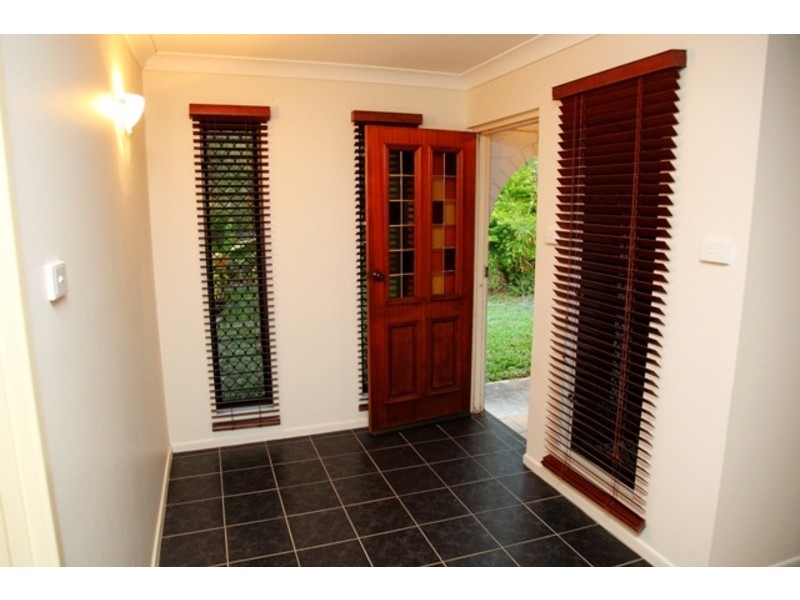 45 Winston Crescent, Kirwan QLD 4817