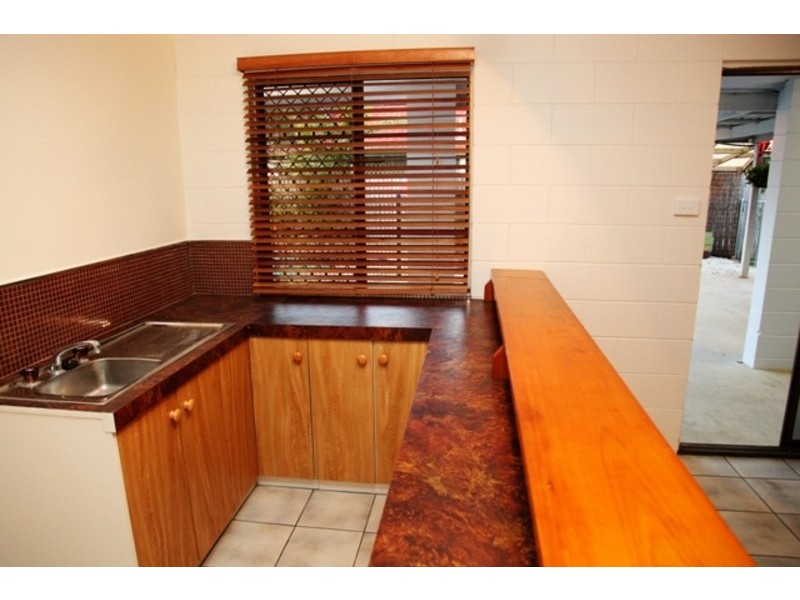 45 Winston Crescent, Kirwan QLD 4817