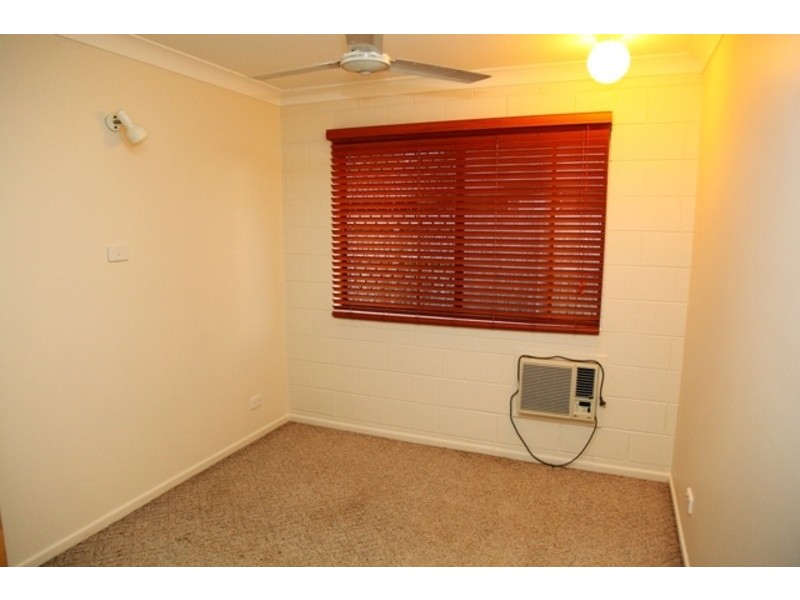 45 Winston Crescent, Kirwan QLD 4817