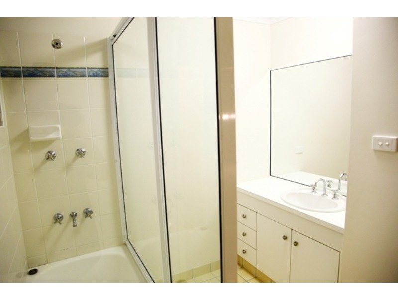 45 Winston Crescent, Kirwan QLD 4817