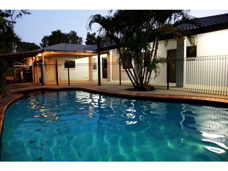 45 Winston Crescent, Kirwan QLD 4817