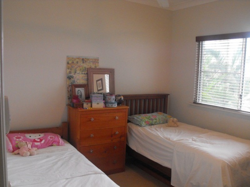 7/12-14 Martinez Avenue, West End QLD 4810