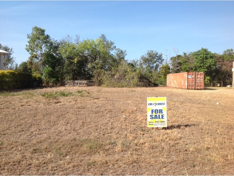 54 Livistonia Close, Bushland Beach QLD 4818