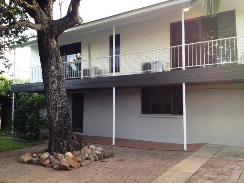 6 Cay Street, Saunders Beach QLD 4818