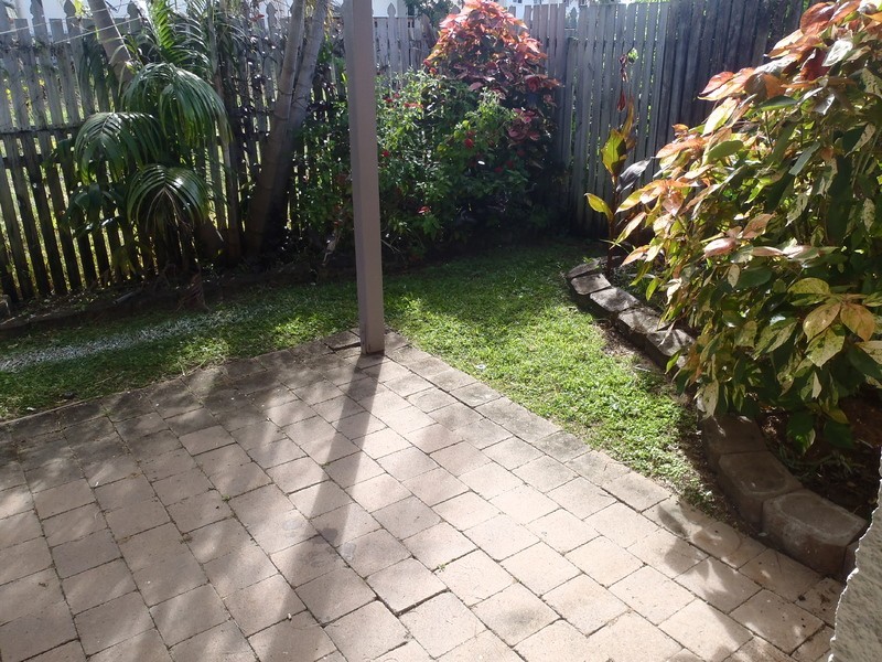 West End QLD 4810