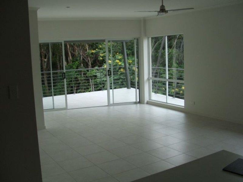 159 Riverside Boulevard, Douglas QLD 4814