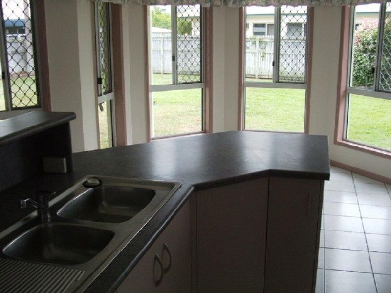 51 Eaton Circuit, Kirwan QLD 4817