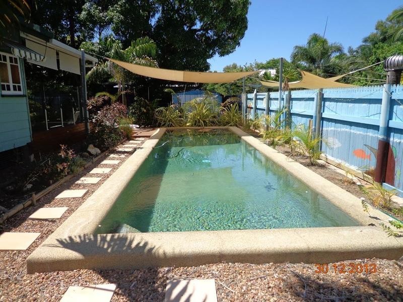 22 Ethel Street, Hyde Park QLD 4812