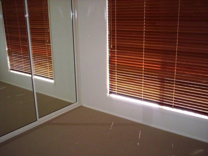 9/10 Renecol Avenue, Rasmussen QLD 4815