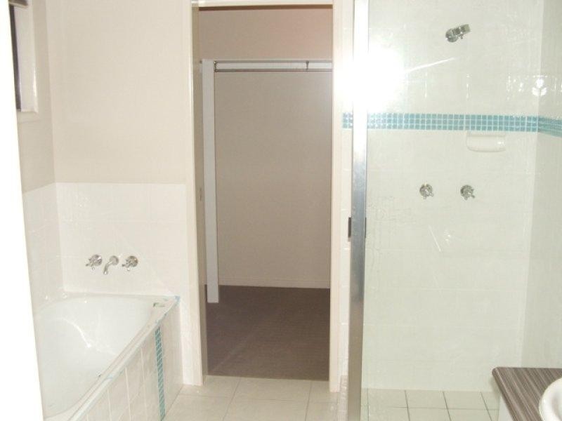 22 Wexford Cresent, Deeragun QLD 4818