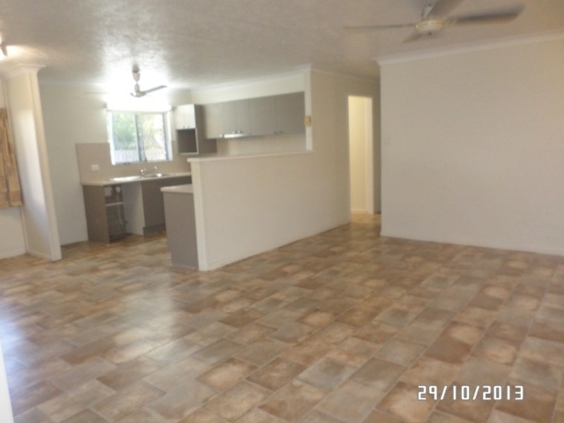 1393 Riverway Drive, Kelso QLD 4815