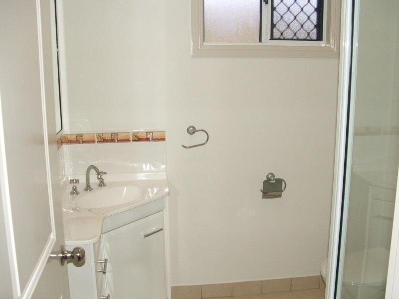 17 Thornbill Close, Kelso QLD 4815