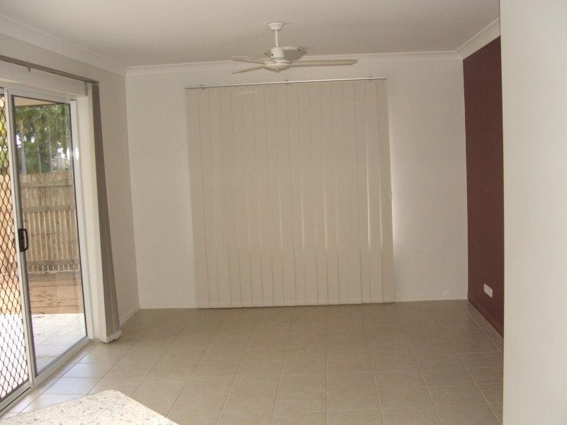 17 Thornbill Close, Kelso QLD 4815