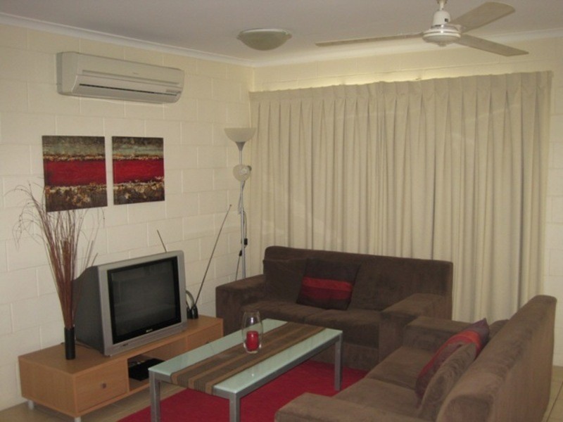 9/37 Hugh Street Townsville, West End QLD 4810