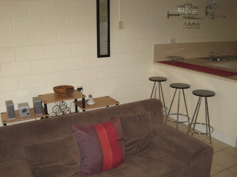 9/37 Hugh Street Townsville, West End QLD 4810