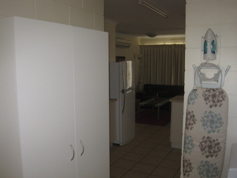 9/37 Hugh Street Townsville, West End QLD 4810