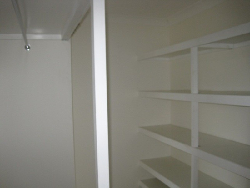 8 Sallows Street, Pallarenda QLD 4810