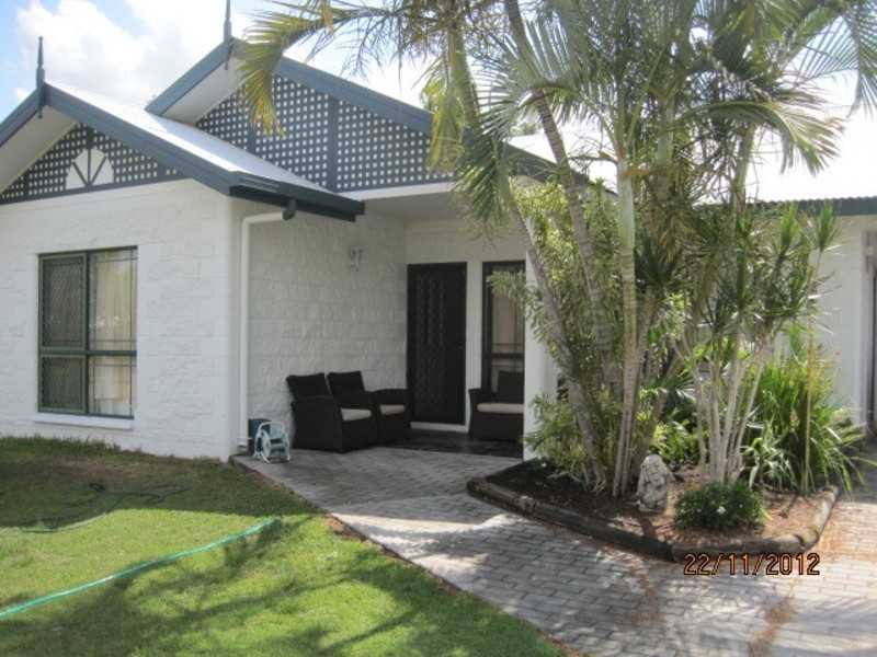 9 Raven Court, Kelso QLD 4815