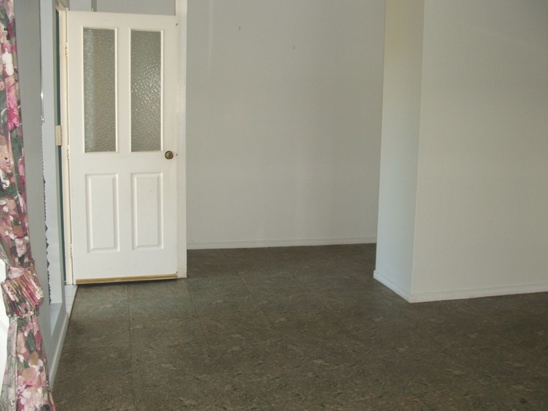 9 Raven Court, Kelso QLD 4815