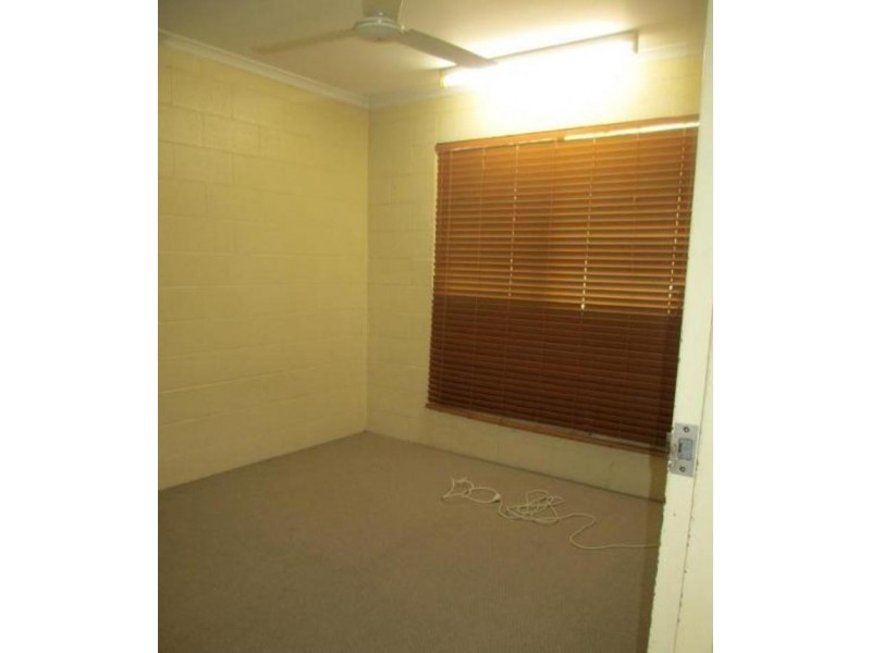 3/94 Eyre Street, North Ward QLD 4810