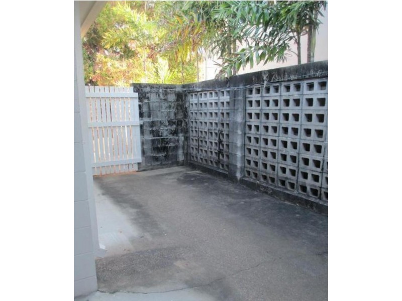 3/94 Eyre Street, North Ward QLD 4810