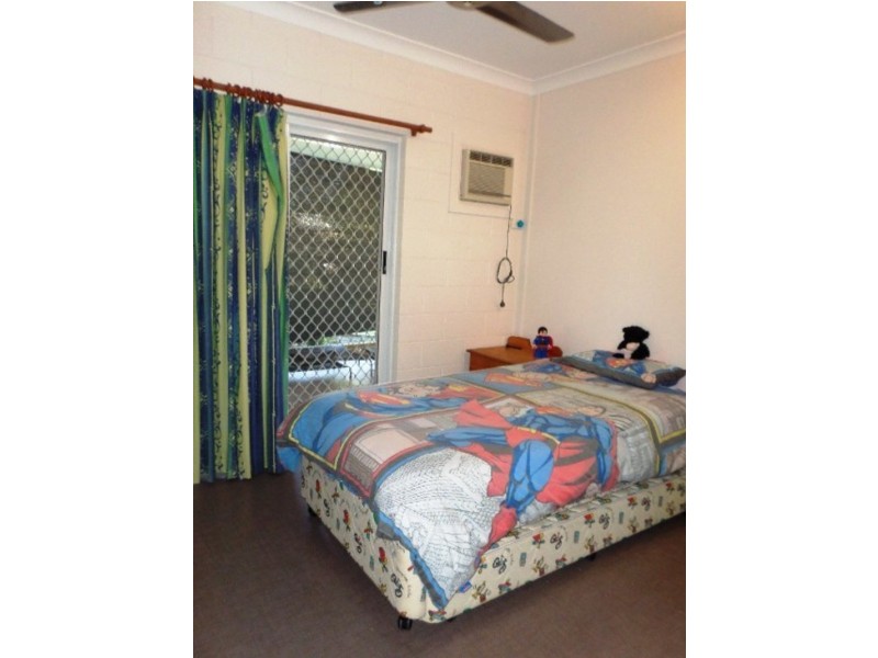 2 Weir Court, Bushland Beach QLD 4818