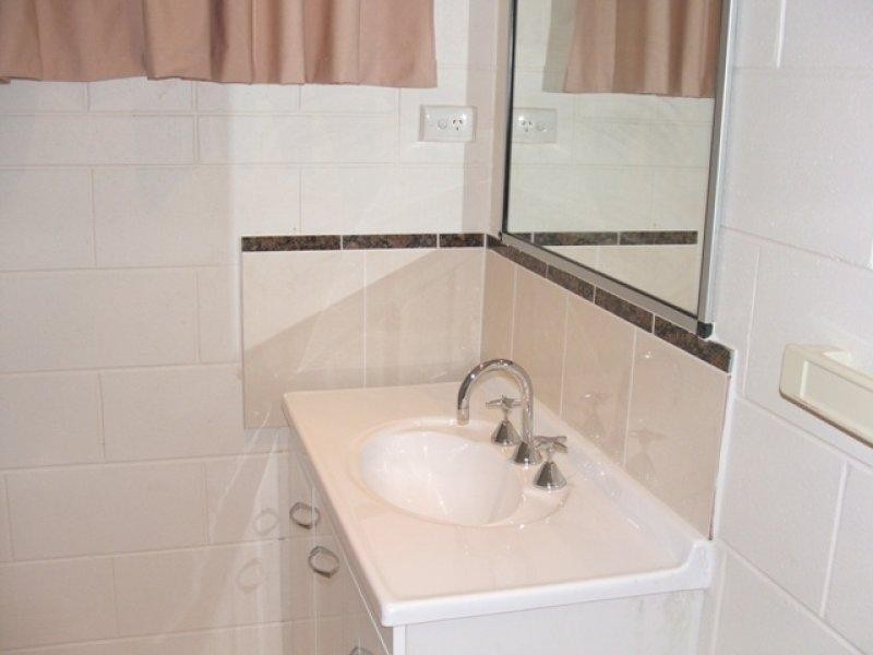 3/25 Clayton Street, Hermit Park QLD 4812