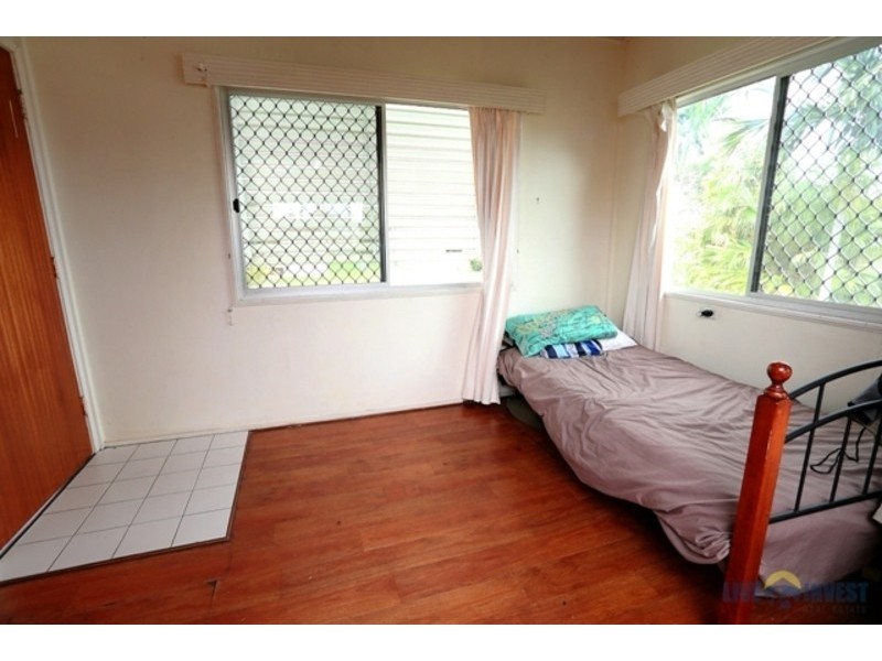 12 Pugh Street, Aitkenvale QLD 4814