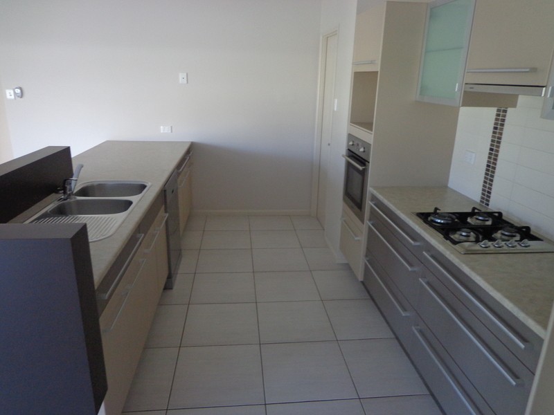 Bohle Plains QLD 4817