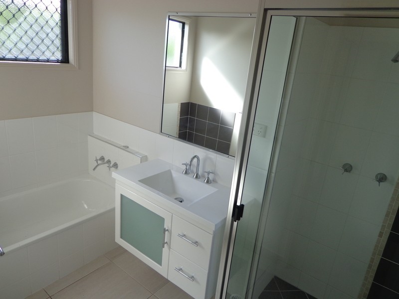 Bohle Plains QLD 4817