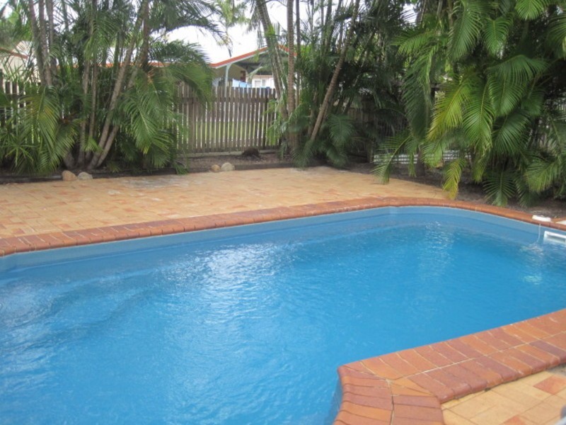 46 Griffey Street, Burdell QLD 4818