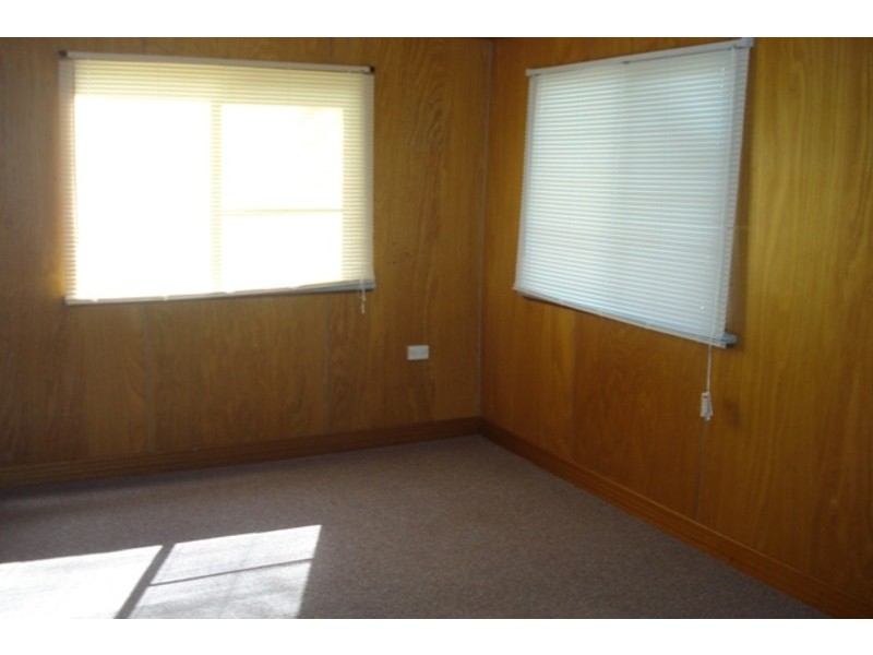 2/109 Goodwin Street, Currajong QLD 4812