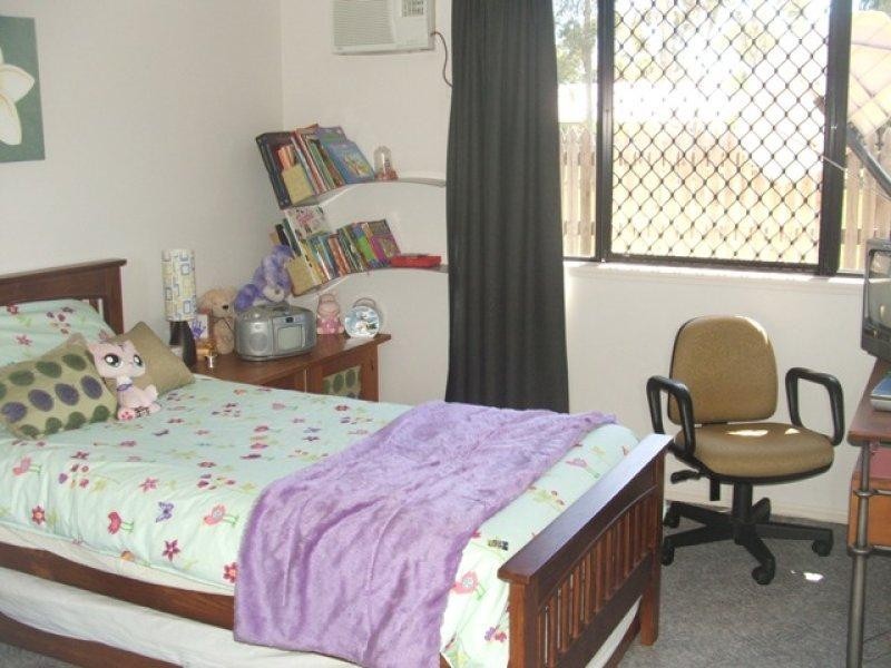 9 Marita Court, Bushland Beach QLD 4818