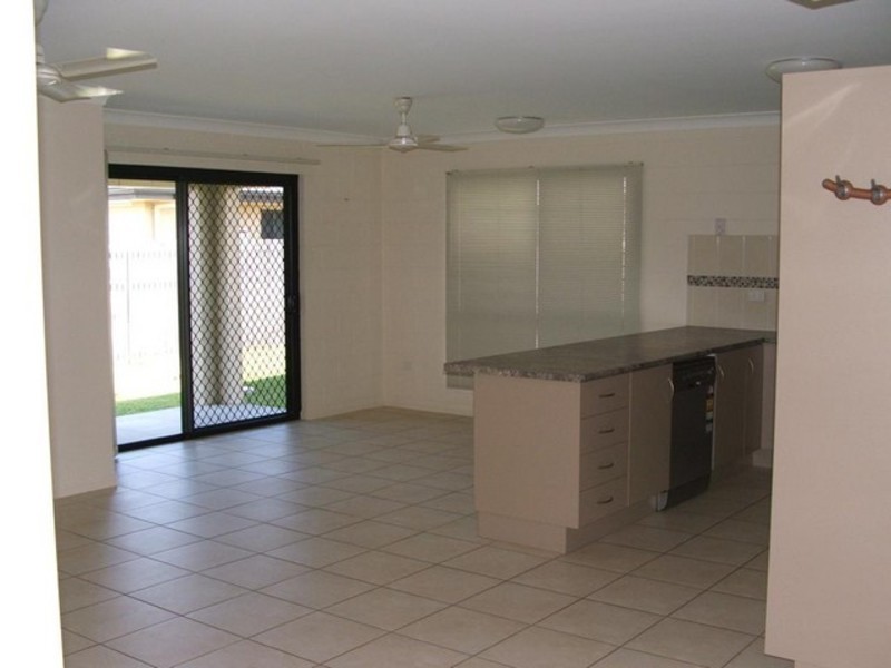 4 Thornbill Close, Kelso QLD 4815