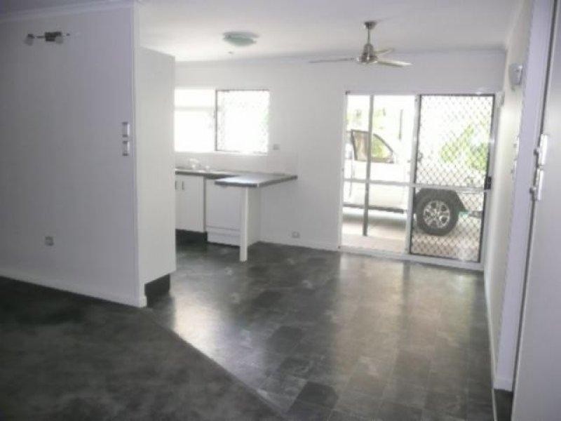 101 Marina Drive, Bushland Beach QLD 4818