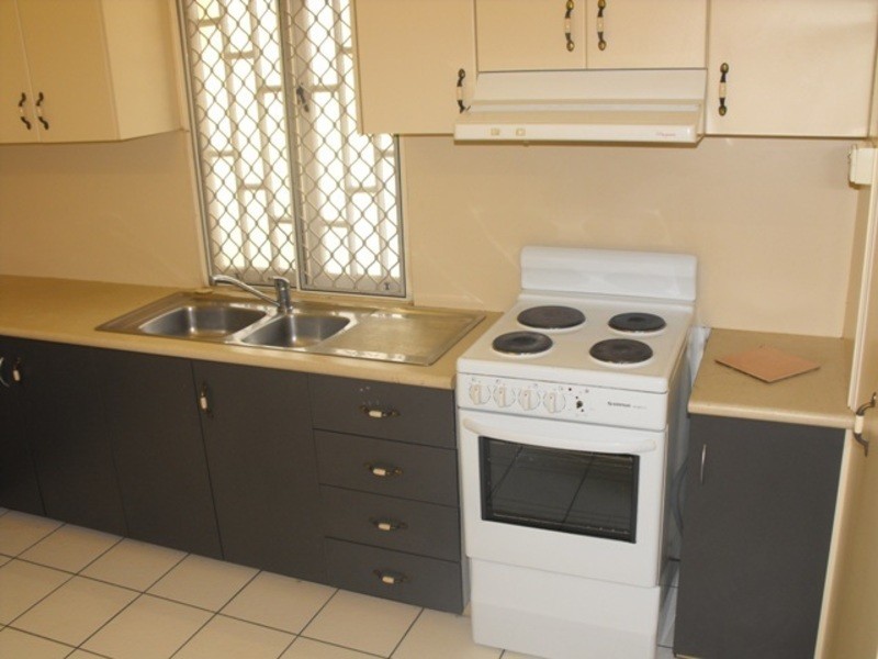 * Stuart Drive, Stuart QLD 4811