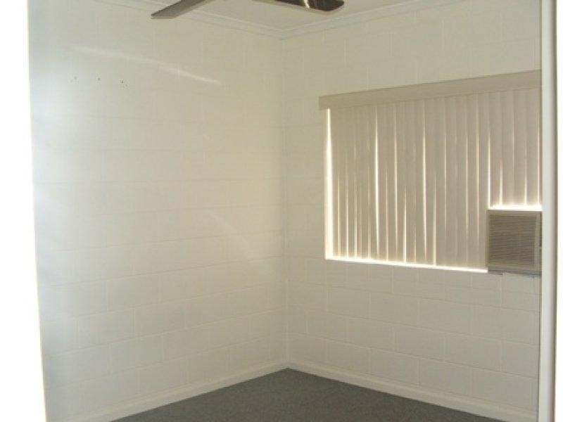 1/35 First Street, Railway Estate QLD 4810