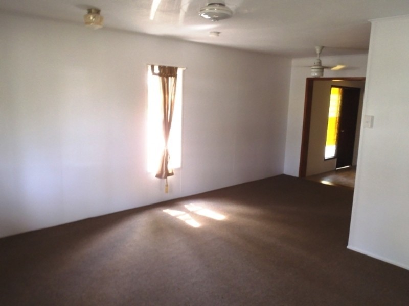 13 Prairie Street, Kirwan QLD 4817